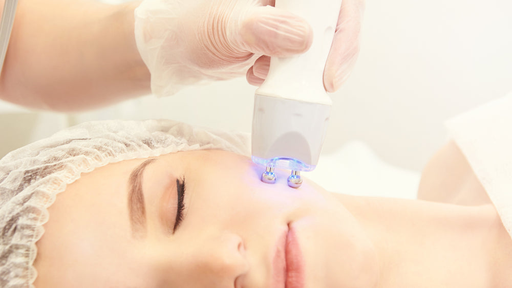 Facial Workouts: How EMS Works To Tone Your Facial Muscles