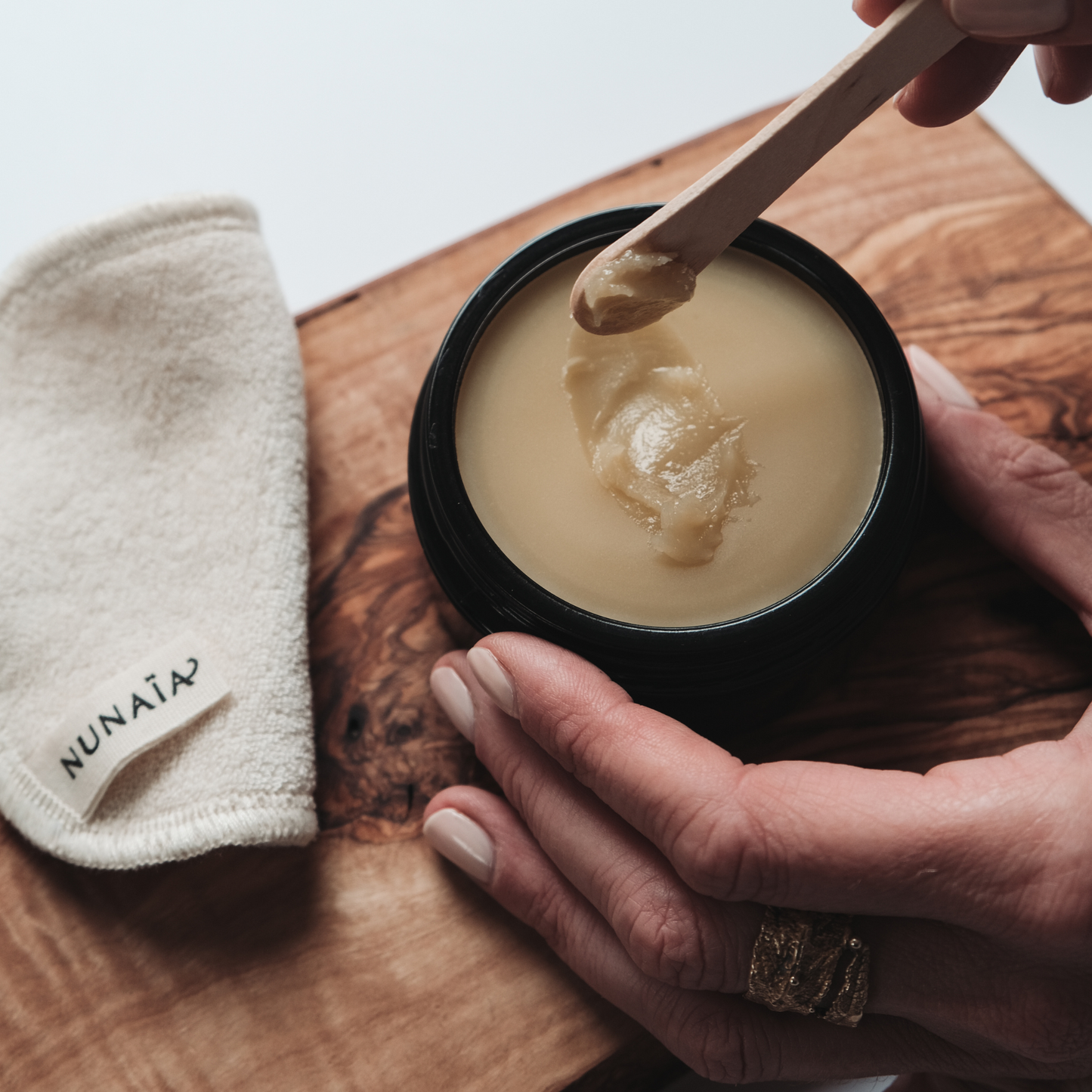 Nunaïa Beauty Superfood Cleansing Balm
